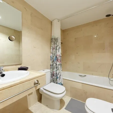 Luxurious Newly Renovated 2 Bedroom By The Apartamento Benidorm